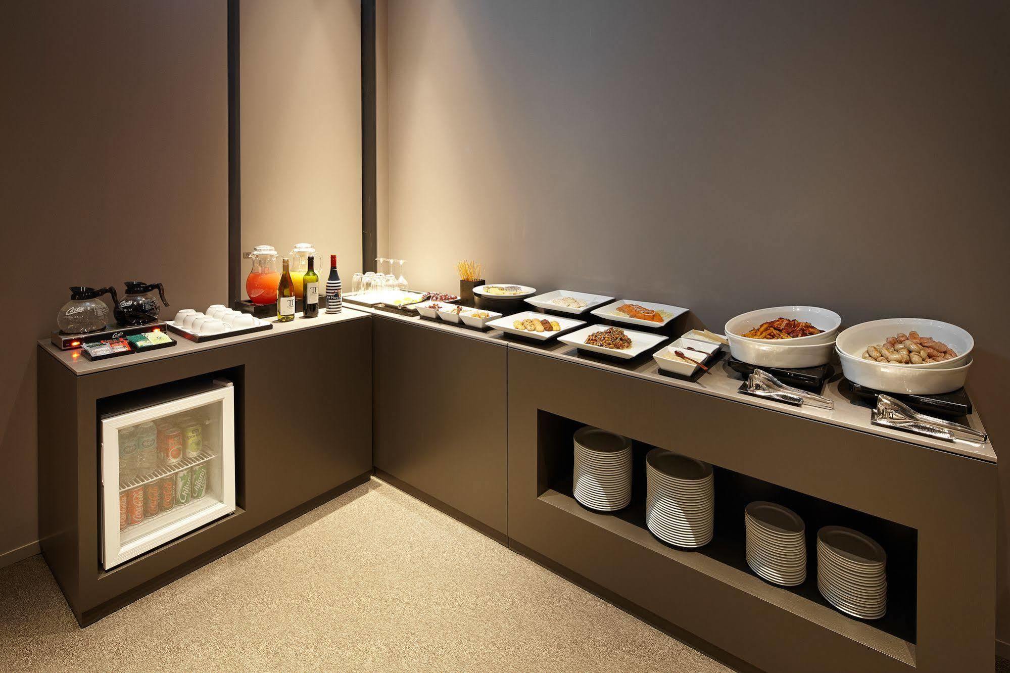 Shilla Guro - Guro Digital Complex Station Hotel 4*